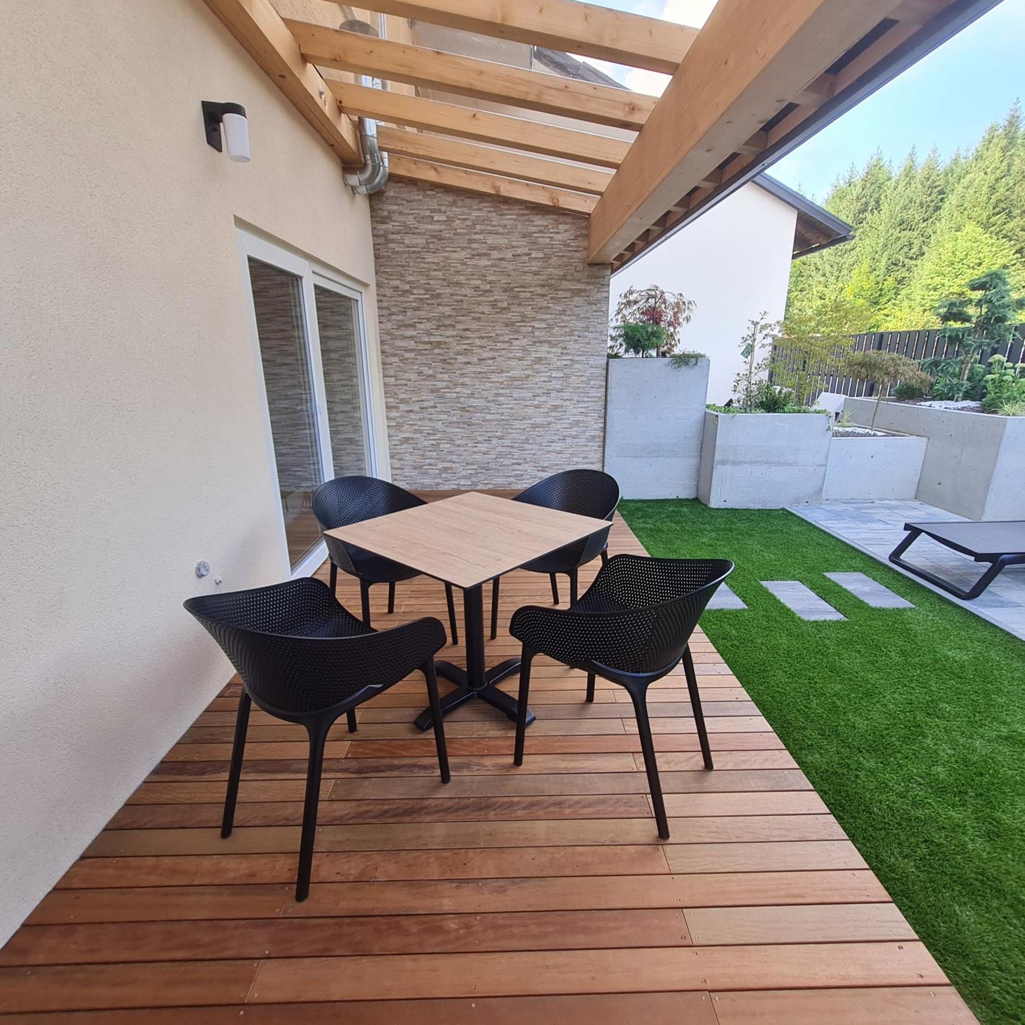 Hotel Gostilna S Prenocisci Pav Rakek Exterior foto